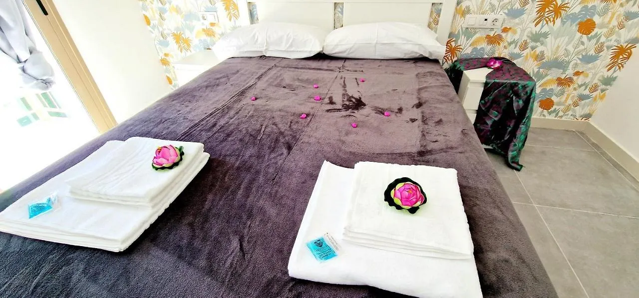 Apartamentos Playa San Juan & Wifi Free Guia de Isora  Apartment